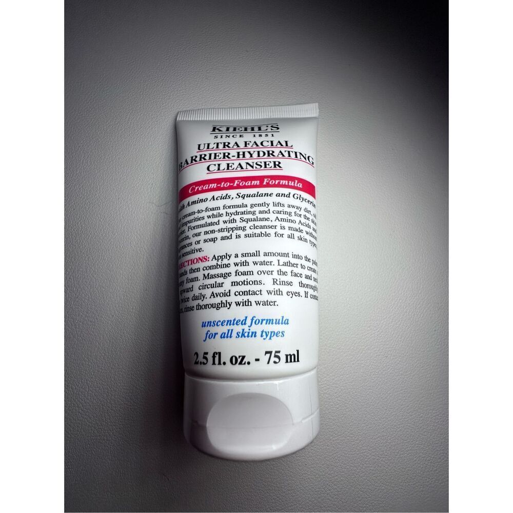 Kiehl’s Ultra Facial Barrier-Hydrating Cleanser 75